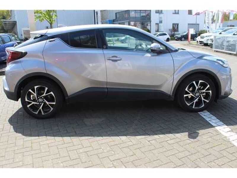 Toyota C-HR Hybrid Team D 1.8 LED DAB SHZ LenkradHZG   Keyless Entry Keyless