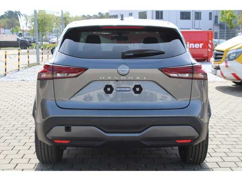 Nissan Qashqai 5-TüRIG 1.3 DIG-T MHEV 4X4 XTRONIC N-Connecta Allrad Navi 360 Kamera LED El. Hec