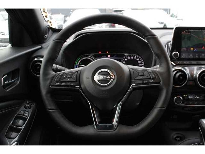 Nissan Juke 1.6 Hybrid 143PS 4AMT N-Connecta LED Apple CarPlay Android Auto Klimaautom Fahre