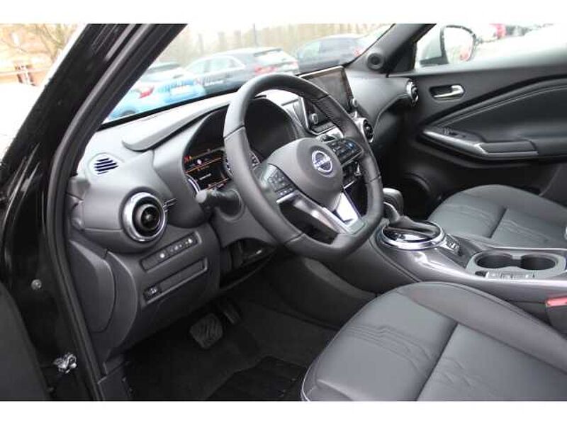 Nissan Juke 1.6l Hybrid 4AMT Tekna Soundsystem Bose 360 Kamera LED Apple CarPlay Android Aut