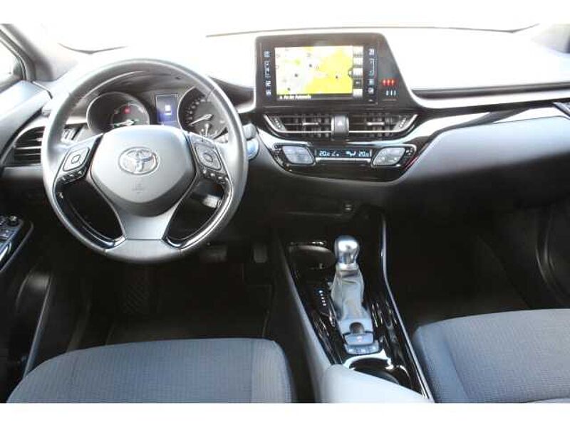 Toyota C-HR Hybrid Club 1.8 EU6d-T 5-TÜRER, HYBRID 1,8-L, SYSTEMLEISTUNG 122 Navi Mehrzonenk