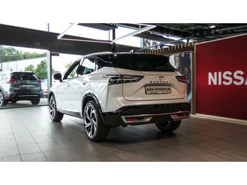 Nissan Qashqai Tekna+ 1.3 DIG-T MHEV Xtronic 4x2 HUD Panorama Navi Leder Memory Sitze Soundsyst