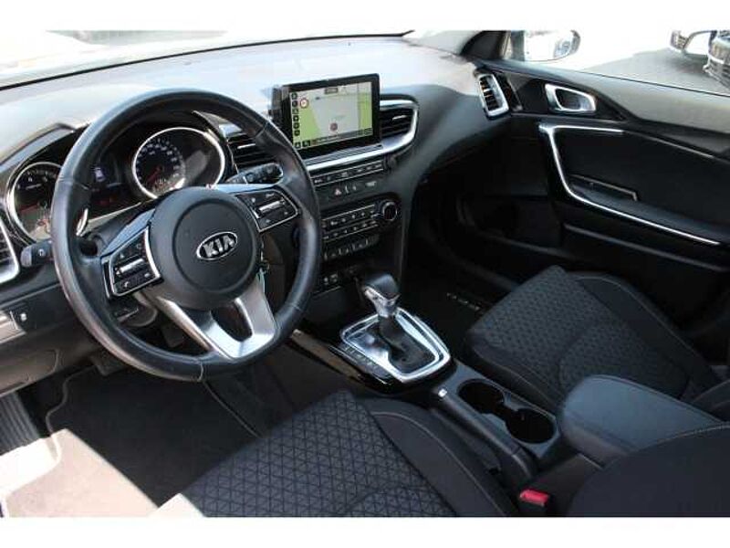 Kia Ceed_sw 1,4 T-GDI DCT Vision Navi Apple CarPlay Klimaautomatik Android Auto Mehrzonenkli