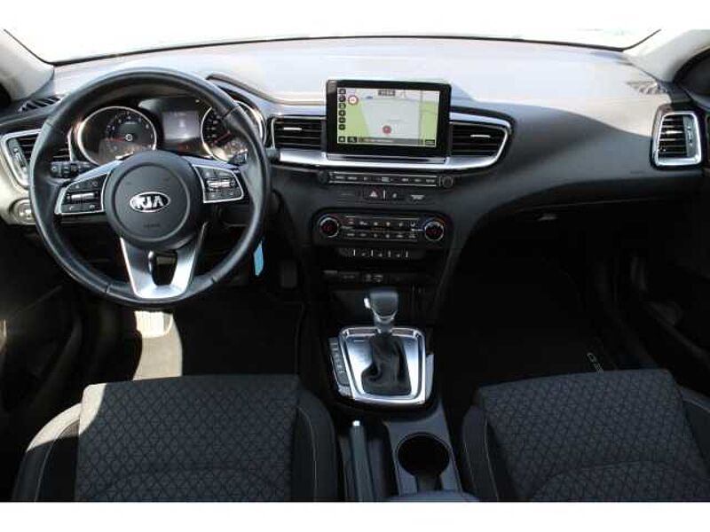 Kia Ceed_sw 1,4 T-GDI DCT Vision Navi Apple CarPlay Klimaautomatik Android Auto Mehrzonenkli