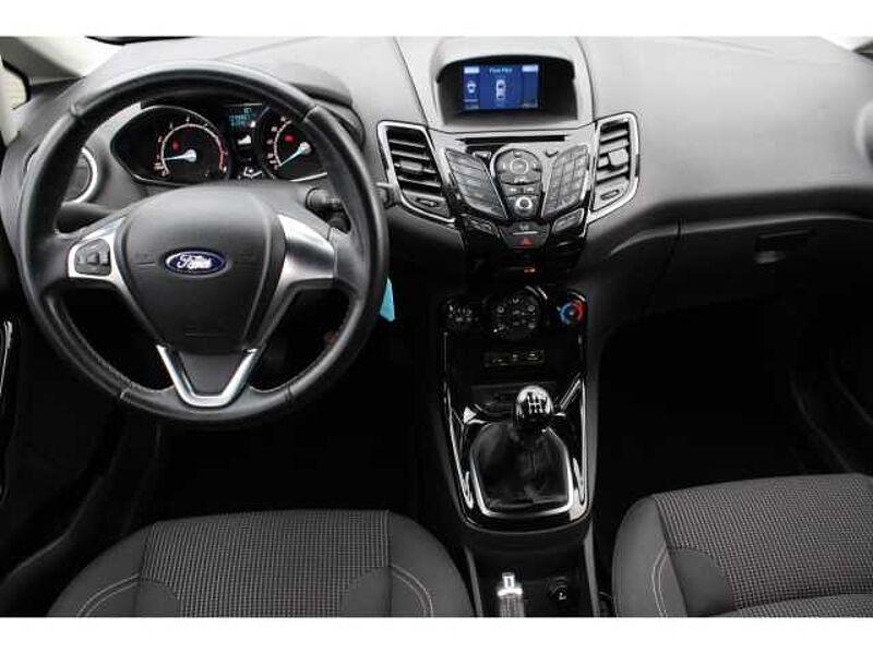 Ford Fiesta EcoBoost 1.0 Titanium Navi Ambiente Beleuchtung SHZ Notbremsass. Tel. -Vorb. PDCv