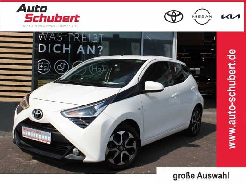 Toyota Aygo X -Play Team D 1.0 EU6d 5-TÜRER, 1,0-L-VVT-I, 5-GANG-SCHALTGETRIEBE Apple CarPlay