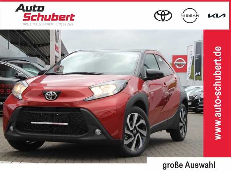 Toyota Aygo X 1,0l Team D Apple CarPlay Android Auto Musikstreaming DAB SHZ Spurhalteass. Fern