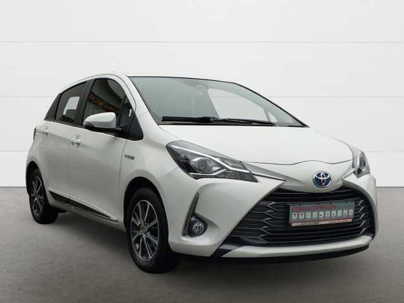 Toyota Yaris Hybrid Y20 Team D 1.5 Dual-VVT-i EU6d-T 5-TÜRER, HYBRID, STUFENLOSES AUTOMATIKGE