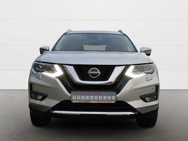 Nissan X-Trail TEKNA 1,3 DIG-T 160 PS DCT 4X2 Panorama Navi Soundsystem Bose 360 Kamera LED